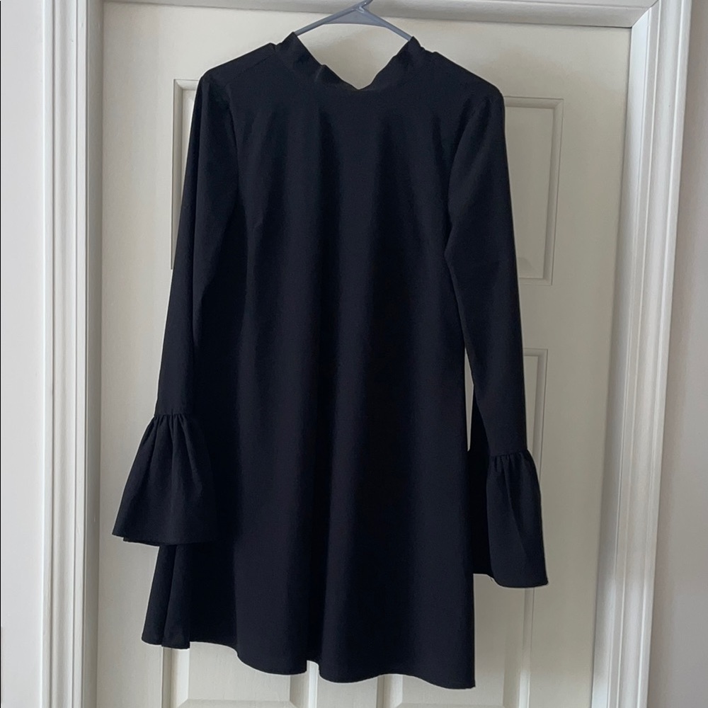 Elegant Black Long Sleeve Dress